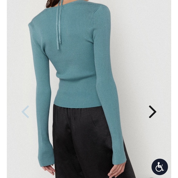 SWEETHEART KNIT TOP WITH HALTER TIES - Picture 2 of 4